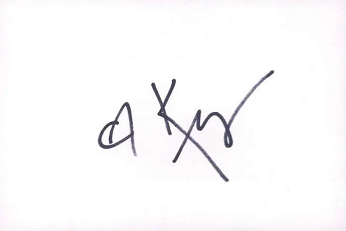 Kerry Washington autograph