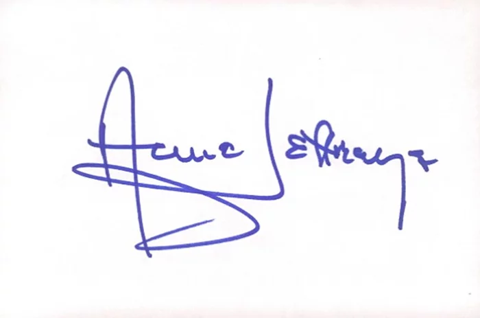 Anne Jeffreys autograph