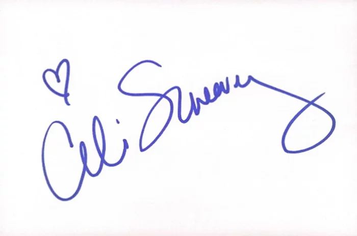 Alison Sweeney autograph