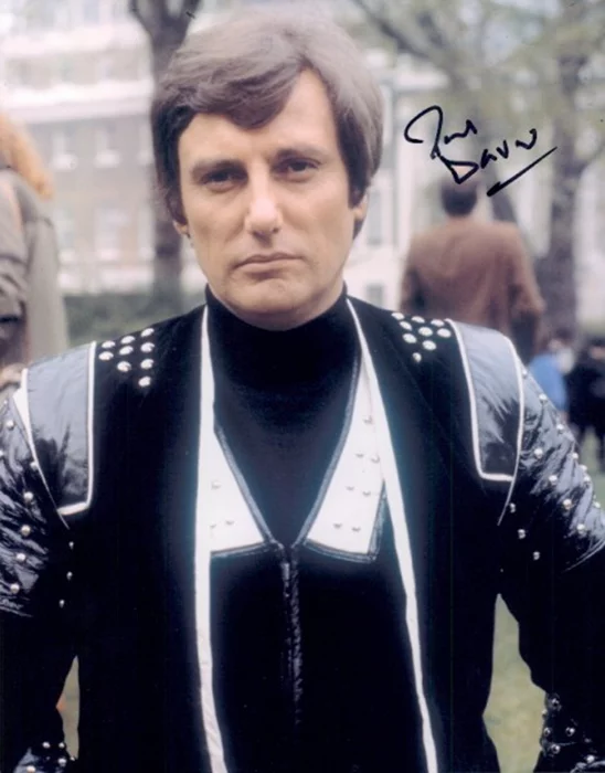 Paul Darrow autograph