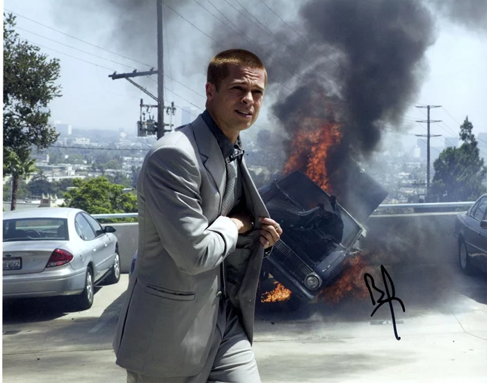 Brad Pitt autograph