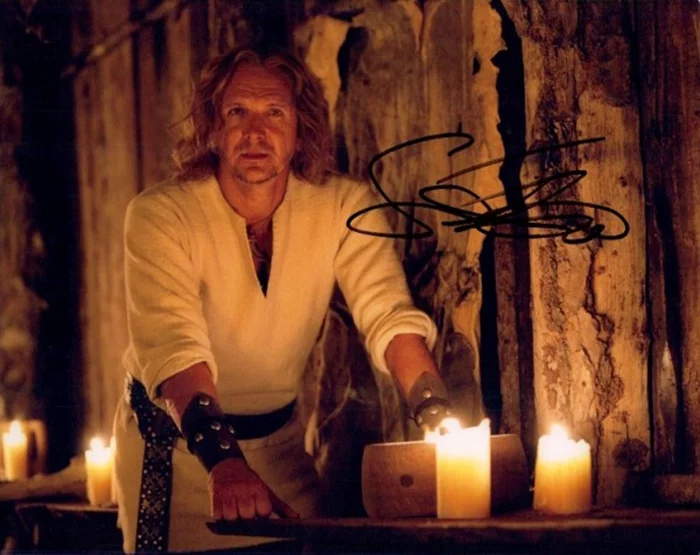 Sebastian Roche autograph
