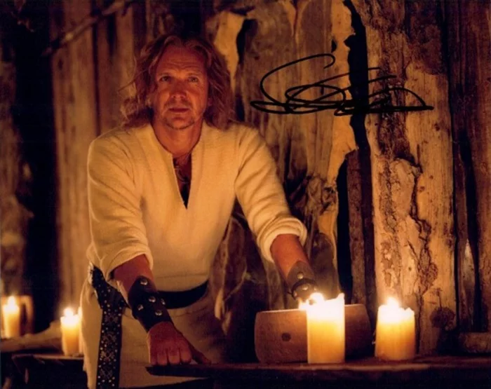 Sebastian Roche autograph