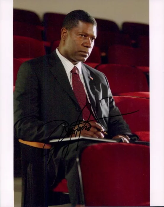 Dennis Haysbert autograph