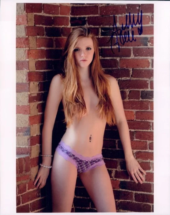 Ashley Gallagher autograph