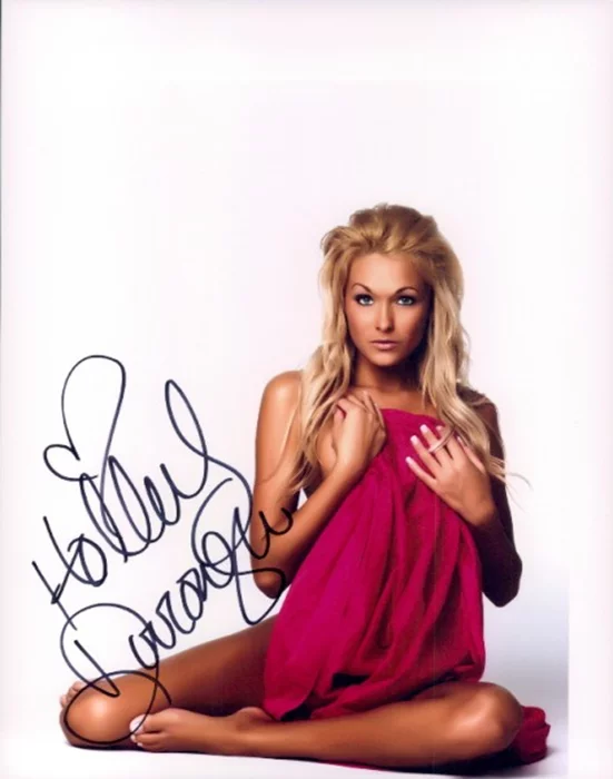 Holley Dorrough autograph