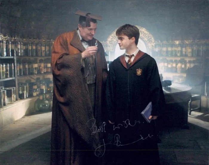Jim Broadbent autograph