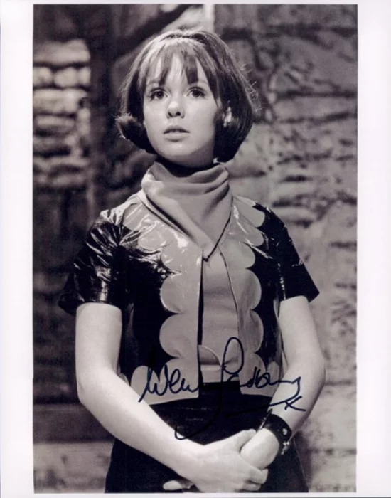 Wendy Padbury autograph