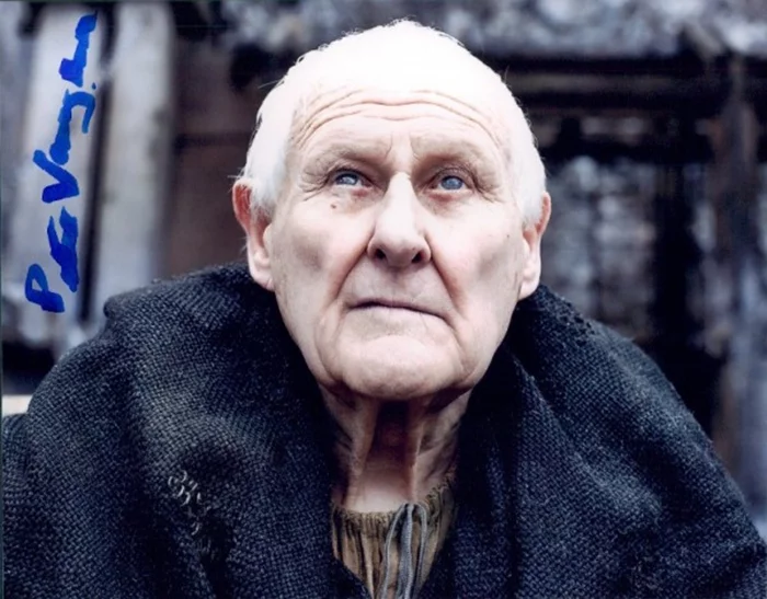 Peter Vaughan autograph