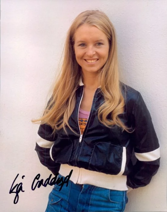 Liza Goddard autograph