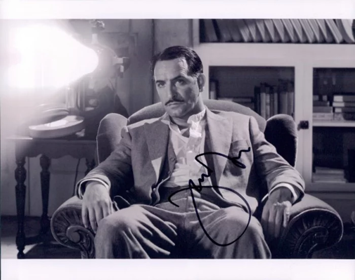 Jean Dujardin autograph