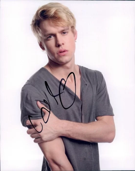 Chord Overstreet autograph