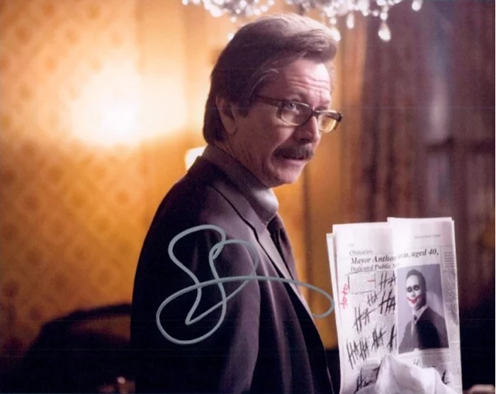 Gary Oldman autograph