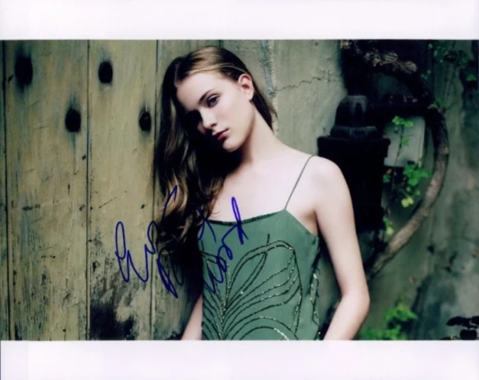 Evan Rachel Wood autograph