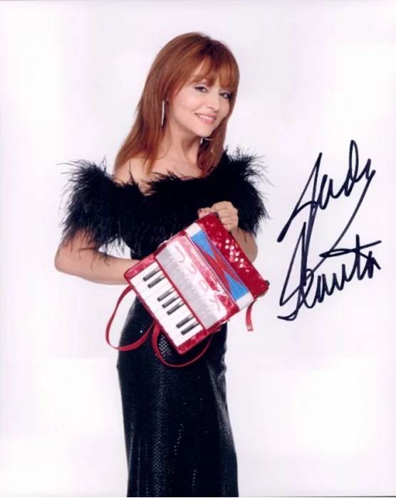 Judy Tenuta autograph