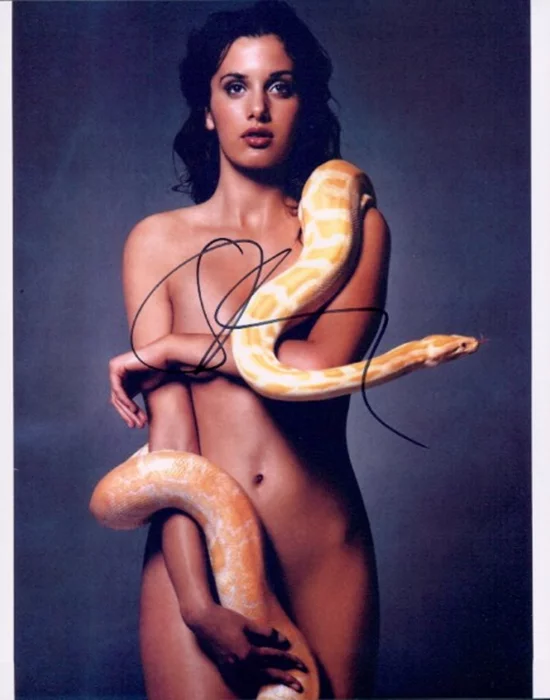 Sonja Kinski autograph