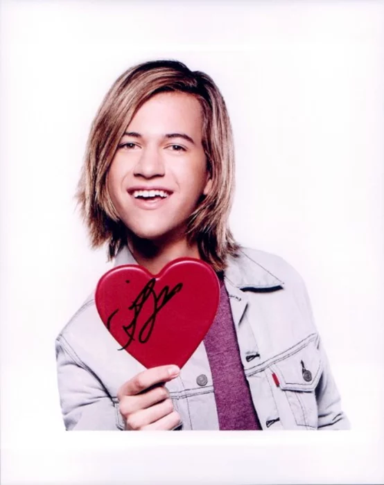 Dillon  Lane autograph