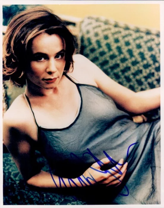 Emily Watson autograph