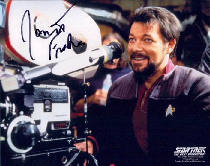 Jonathan Frakes autograph