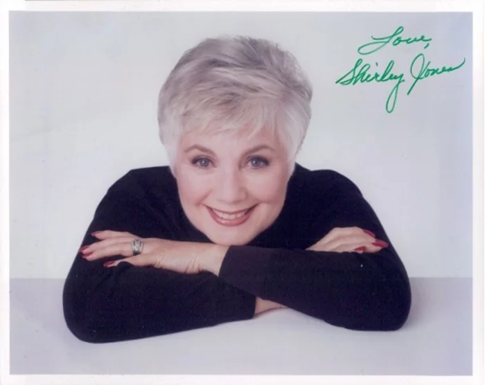 Shirley Jones autograph