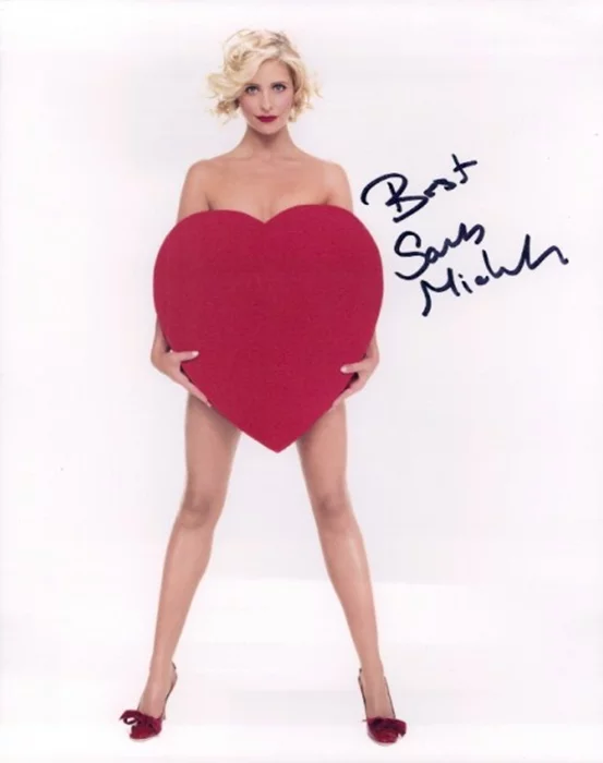 Sarah Michelle Gellar autograph