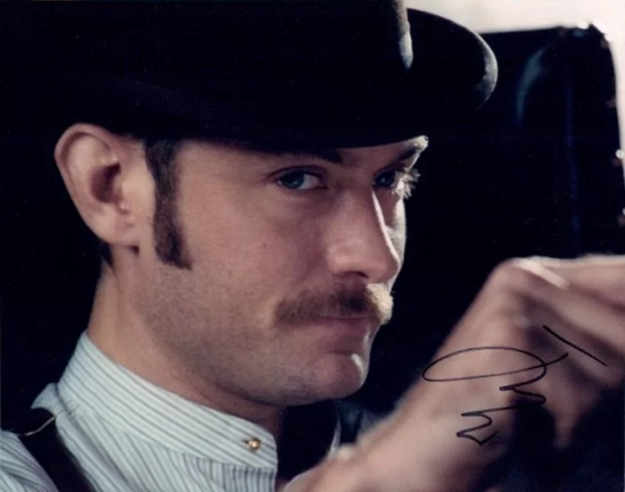 Jude Law autograph