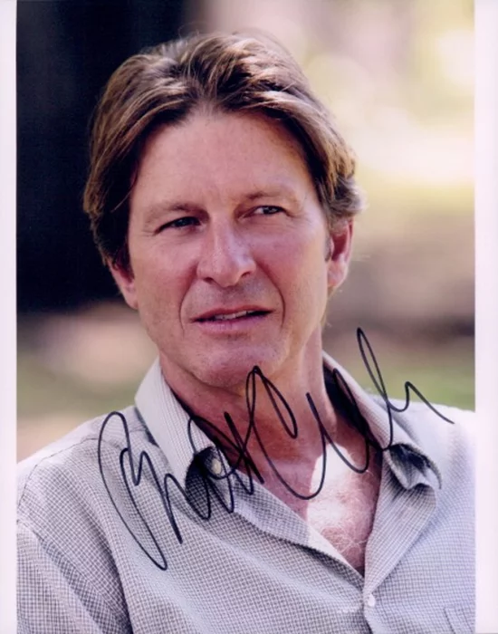 Brett  Cullen autograph