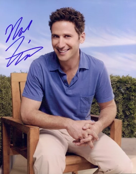 Mark Feuerstein autograph