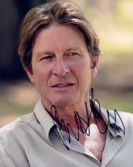 Brett  Cullen autograph