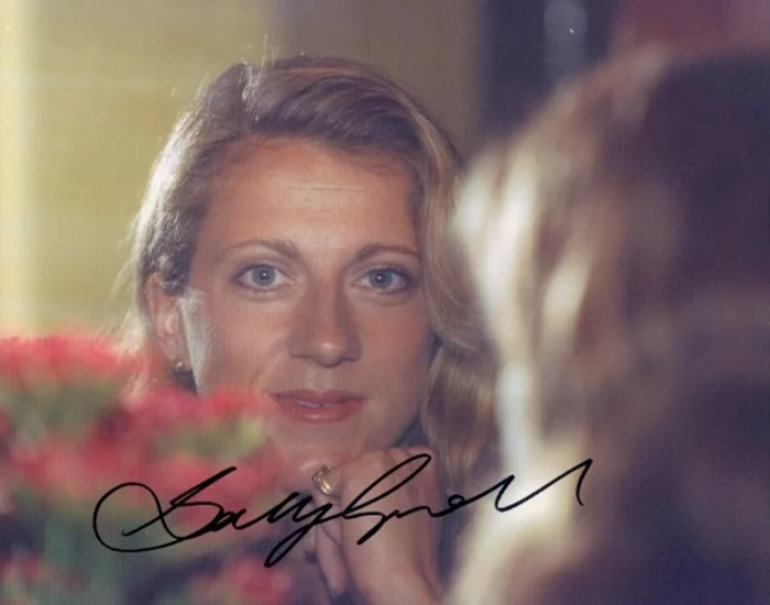 Sally Gunnell autograph