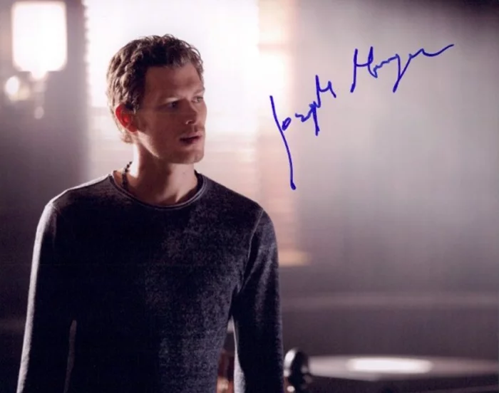 Joseph  Morgan autograph