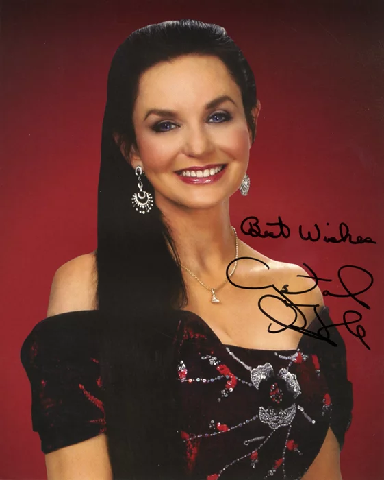 Crystal Gayle autograph