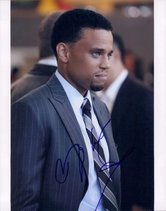 Michael Ealy autograph