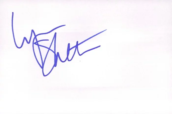 Lynn Shelton autograph