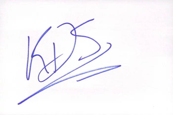 Kieran Darcy-Smith autograph