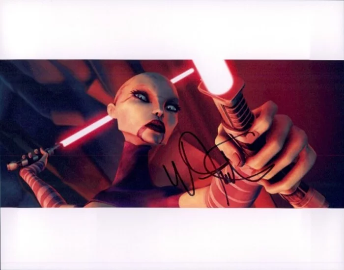 Nika Futterman autograph