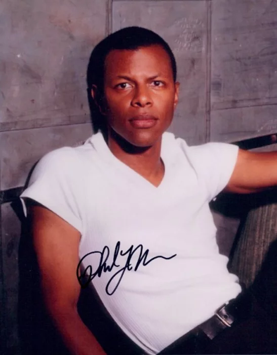 Phil LaMarr autograph