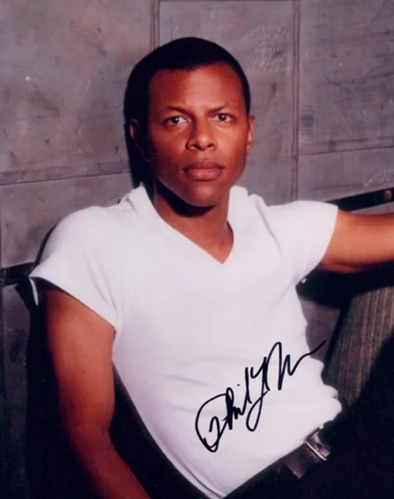 Phil LaMarr autograph