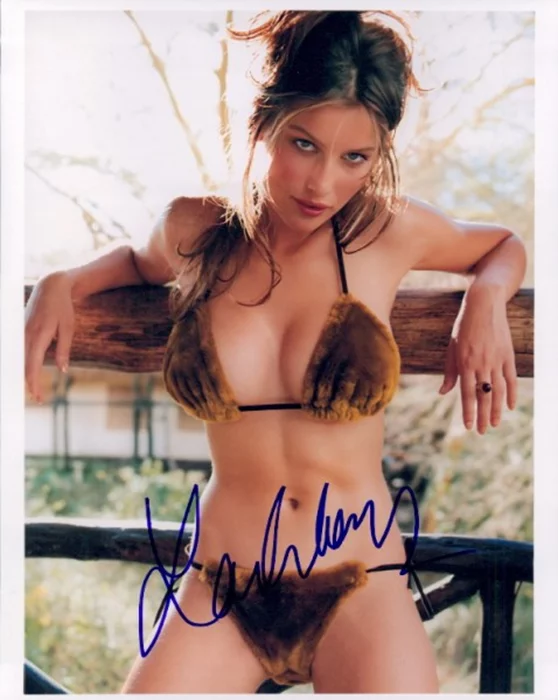 Laetitia Casta autograph