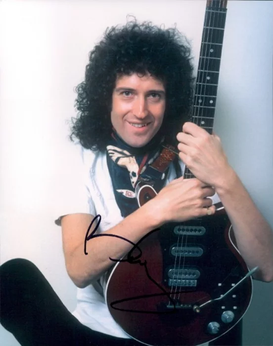 Brian May autograph