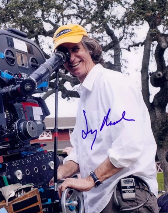 Jay Roach autograph