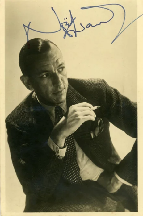 Noel Coward autograph