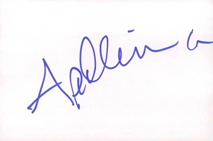 Apollonia autograph