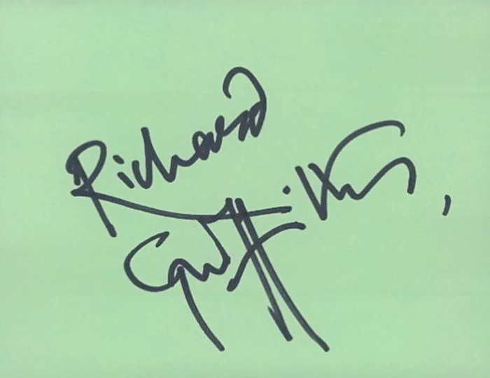 Richard Griffiths autograph
