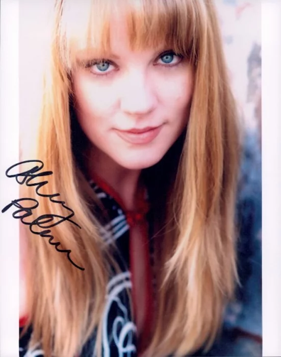 Ashley Palmer autograph