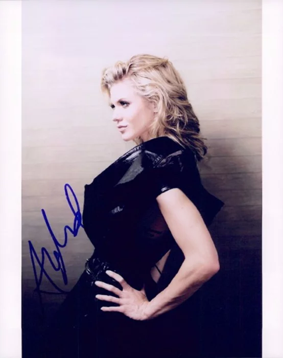 Angel McCord autograph