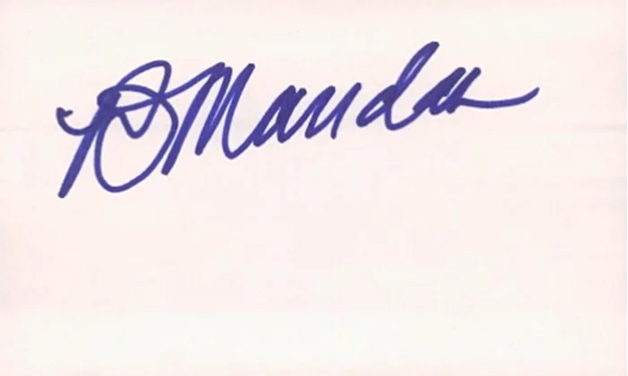 Robert Mandan autograph