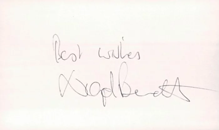 Nigel Bennett autograph