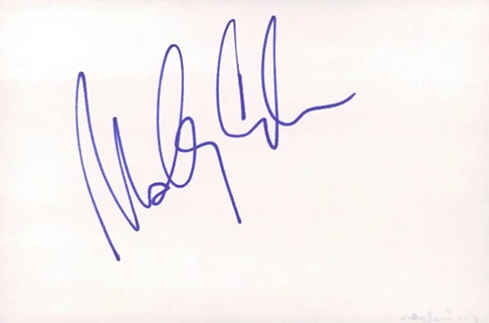 Molly Culver autograph