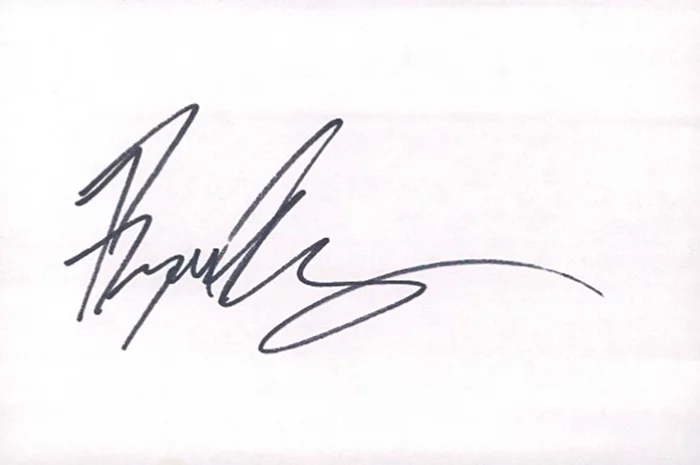 Bryan Greenberg autograph